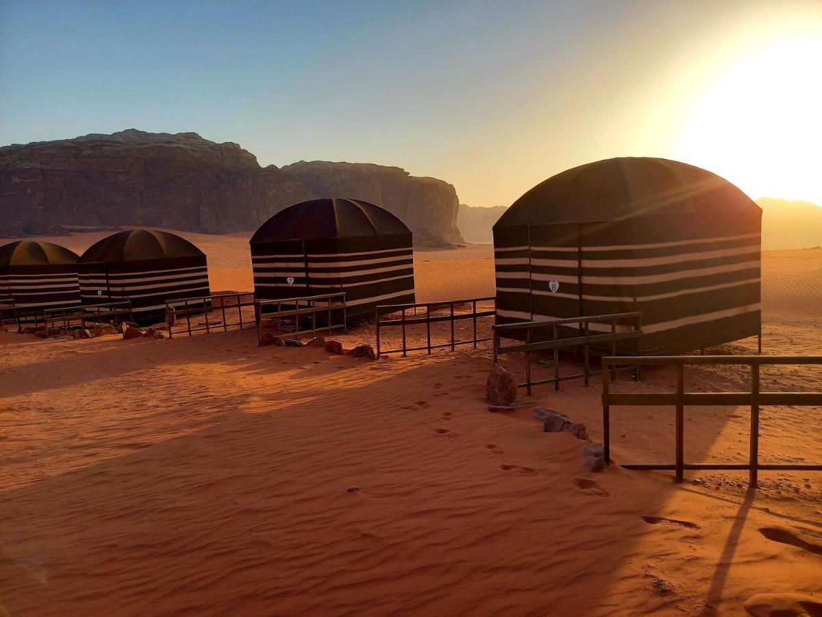 Hala Rum Camp Wadi Rum Exteriör bild