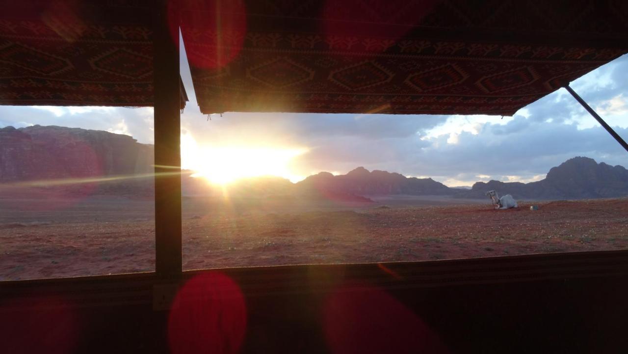 Hala Rum Camp Wadi Rum Exteriör bild
